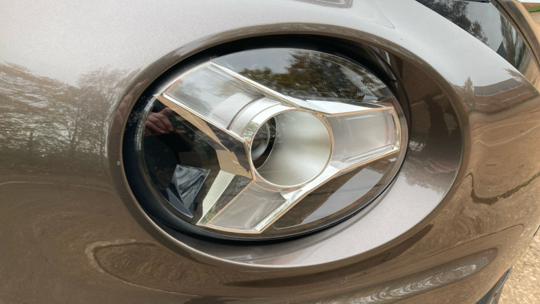 Nissan Juke 1.0 DiG-T 114 N-Connecta 5dr DCT Petrol Hatchback